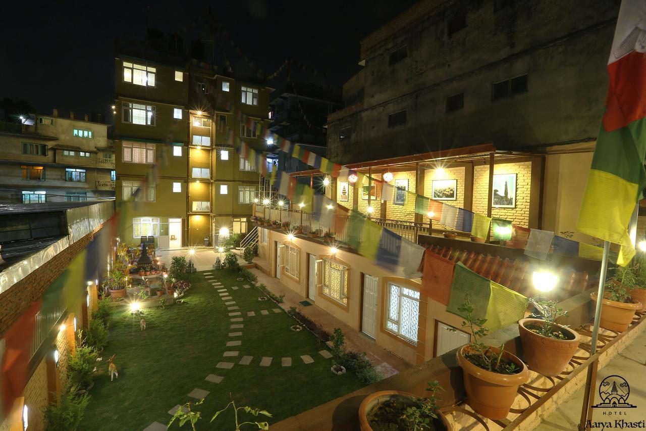 Aarya Chaitya Inn Catmandu Exterior foto